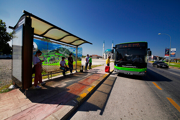 Büyükşehir’den okul bölgelerine ek sefer