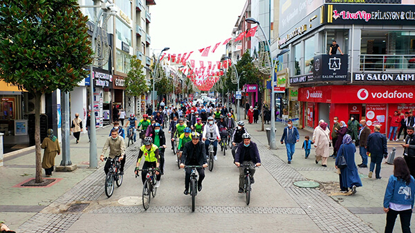 “Bisikleti Sakarya’nın bir sembolü yapmak istiyoruz”