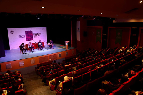 “Yahya Kemal şiir anlayışını milli değerleri etrafında örmüştür”