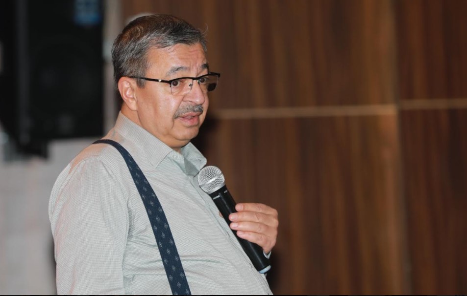 ''Hayati İnanç Adapazarı’nda Sevenleriyle Buluştu''