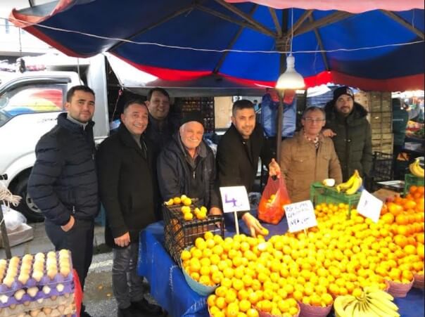 Esnaf Mehmet Demir’in destekçisi