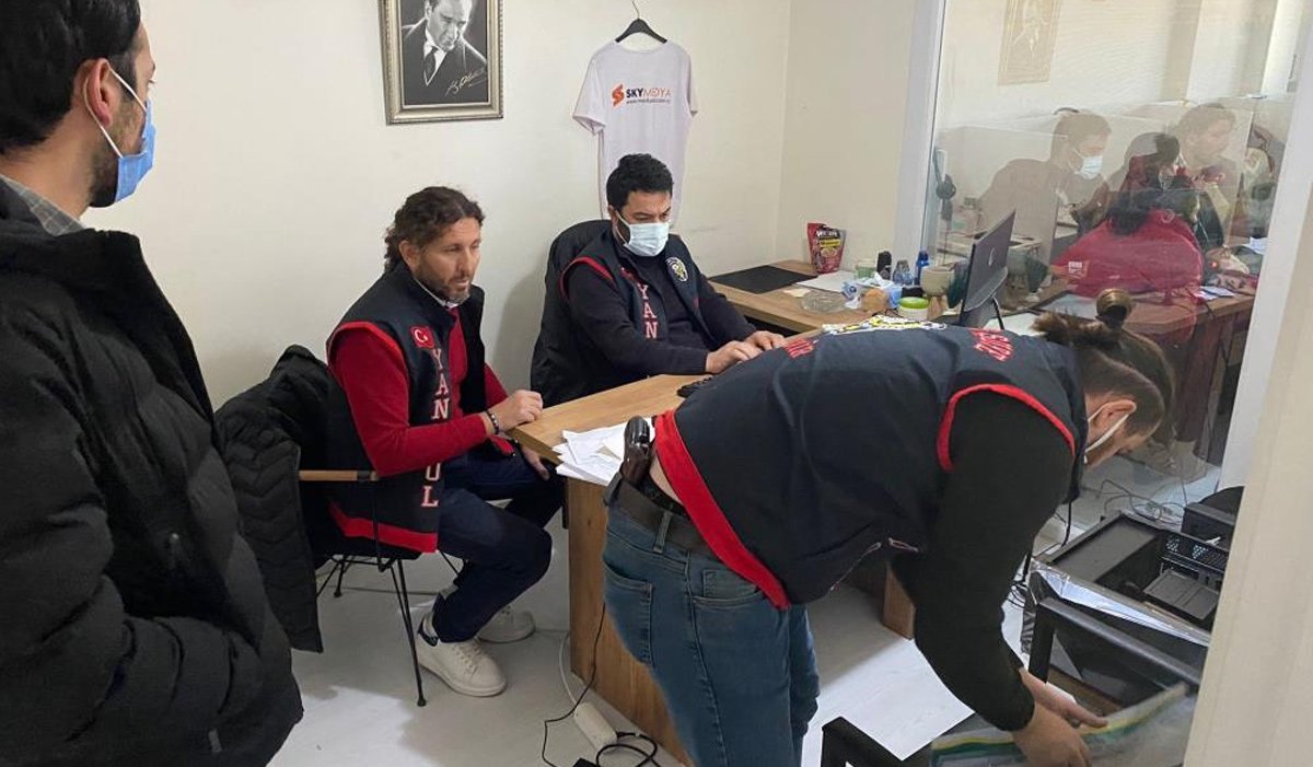 Google Harita dolandırıcılarına operasyon