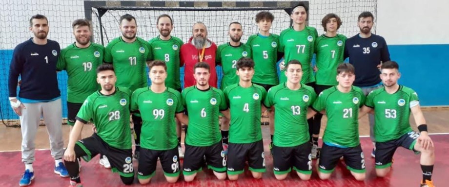 ''Büyükşehir hentbol takımı lige 2 galibiyetle başladı''