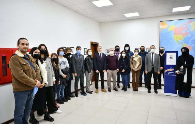 SAÜ Resim Bölümü Karma Sergisinin Açılışı Gerçekleşti