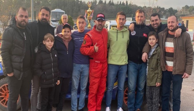 Kaynarcalı sporcumuz Türkiye Rallikros Şampiyonasında kupa aldı