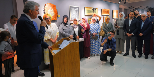 Kur’an’dan Ayetler Sanata Dönüştü