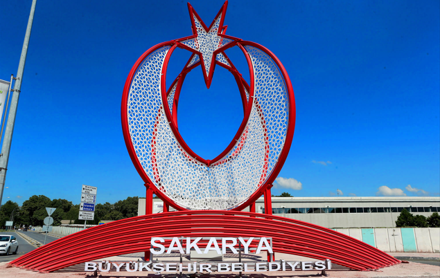 Büyükşehir’den ‘Ay Yıldızlı’ Dokunuş