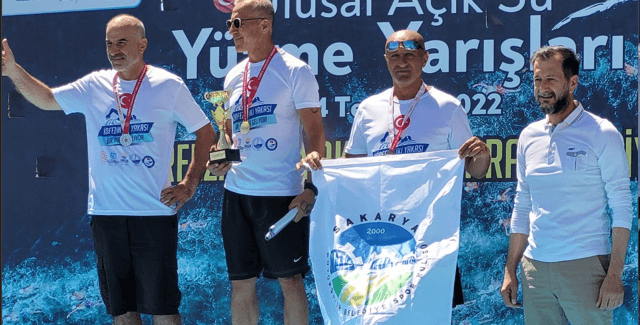 Yüzmede Çok Özel Derece