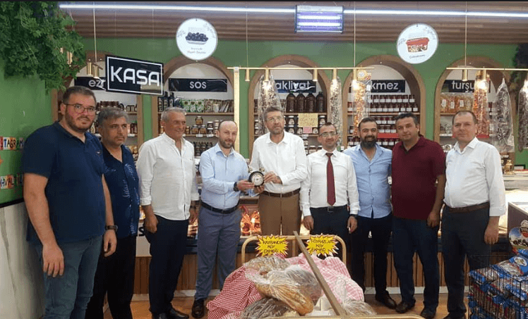 ÖRNEK ESNAFLARA TEŞEKKÜR