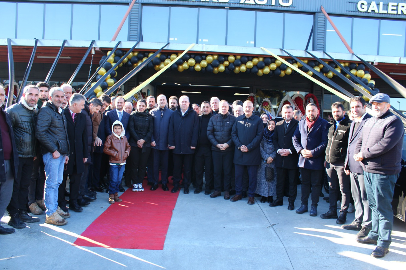 Berke Auto Premium Car Sakarya'da kapılarını açtı